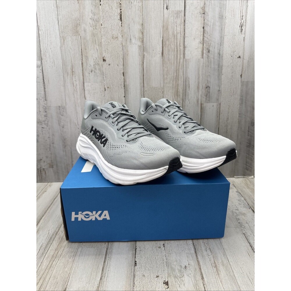 Hoka Clifton 11 Wide Medium Grey Pale Grey 1177538-GCTC Men's Size 9.5 2E Wide